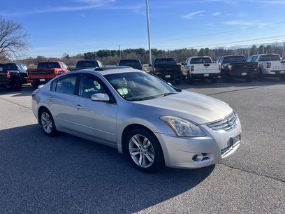 Used 2012 Nissan Altima 3.5 SR w/ Sport Pkg