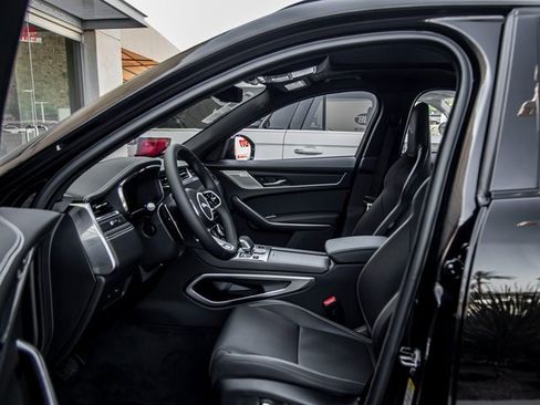 Used 2025 Jaguar F-PACE R-Dynamic S image 12