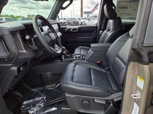 New 2026 Ford Bronco Badlands AWD/4WD image 5
