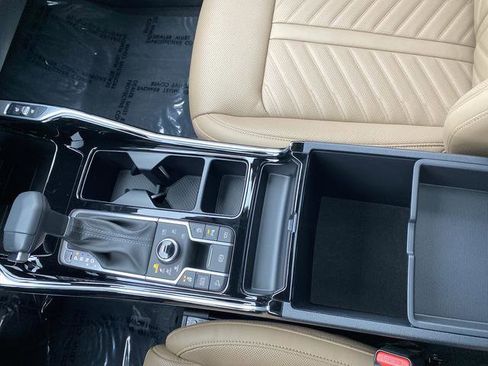 New 2026 Kia Sorento SX Prestige w/ Olive Brown Leather Package image 21