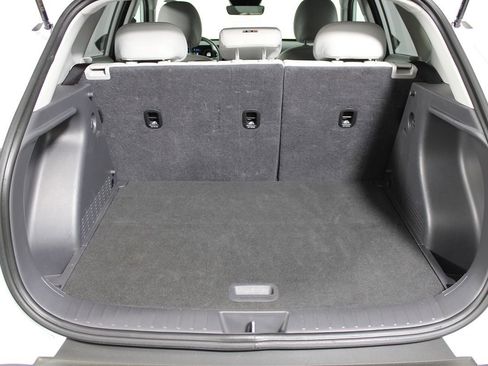 Used 2025 Hyundai Kona SEL FWD image 23