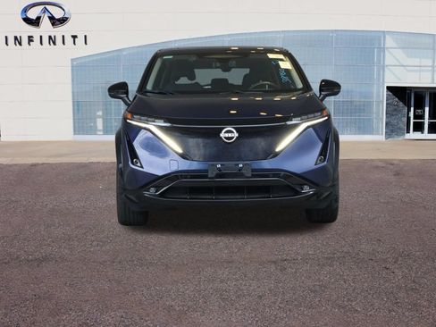 Used 2024 Nissan Ariya AWD image 11
