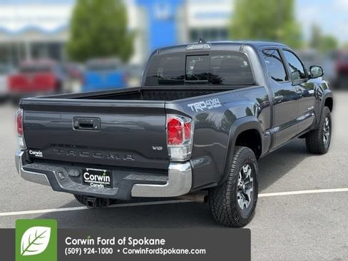Used 2023 Toyota Tacoma TRD Off-Road AWD/4WD image 15