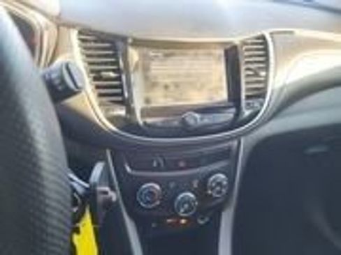 Used 2020 Chevrolet Trax LS w/ Tint and Cruise Package image 40