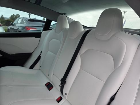 Used 2026 Tesla Model 3 Performance AWD/4WD image 18