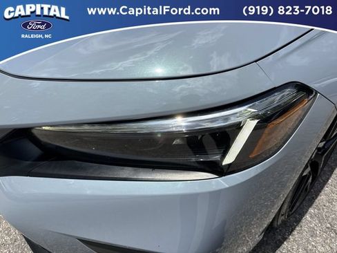 Used 2023 Honda Civic Sport image 11