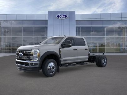 New 2025 Ford F550 4x4 Crew Cab w/ XLT Value Package