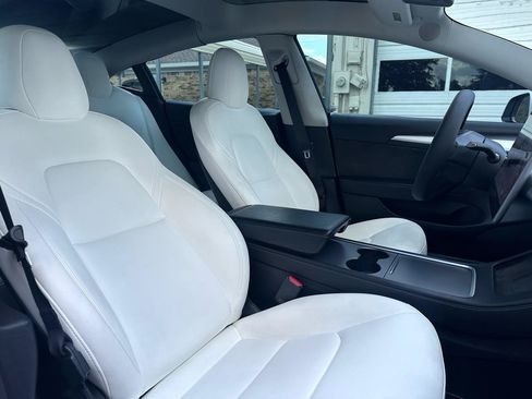 Used 2022 Tesla Model 3 Long Range AWD/4WD image 12