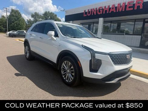 Used 2024 Cadillac XT4 Premium Luxury AWD/4WD image 4
