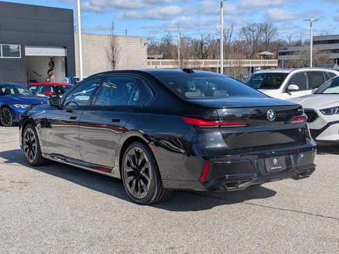 Certified 2023 BMW 760i xDrive 760i xDrive image 8