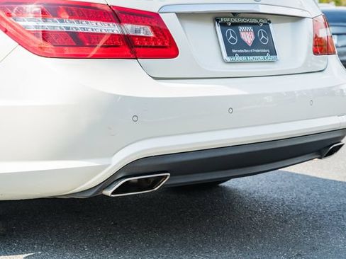 Used 2011 Mercedes-Benz E 550 Cabriolet image 14