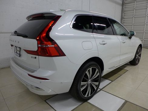 Used 2023 Volvo XC60 B5 Plus w/ Climate Package AWD/4WD image 6