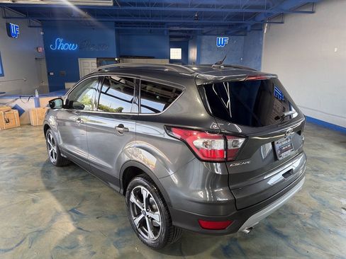Used 2018 Ford Escape SEL w/ Canadian Touring Package FWD image 12