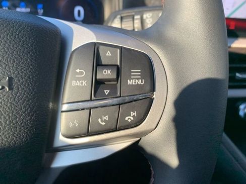 New 2026 Ford Explorer Active w/ Active Comfort Package image 24