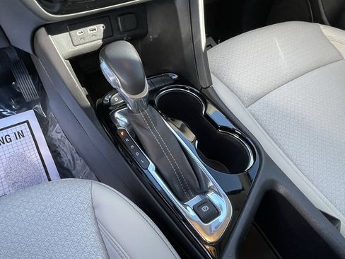 Used 2023 Buick Encore GX Select image 19