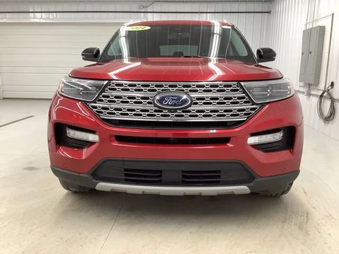 Used 2021 Ford Explorer Limited AWD/4WD image 2