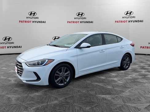 Used 2018 Hyundai Elantra SEL FWD image 7
