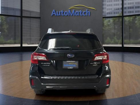 Used 2018 Subaru Outback 3.6R Limited image 9