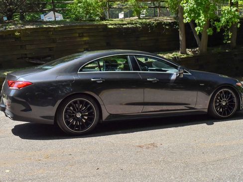 Used 2019 Mercedes-Benz CLS 450 w/ Driver Assistance Package image 9