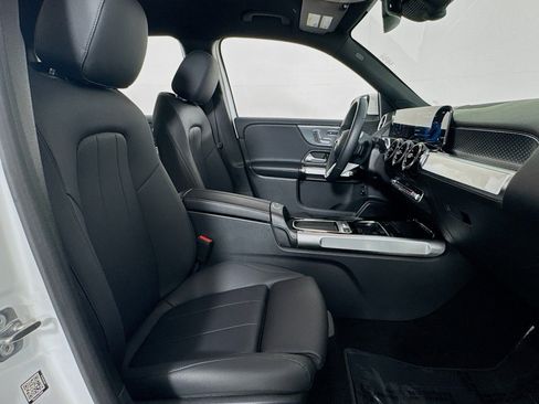 Certified 2026 Mercedes-Benz GLB 250 image 8