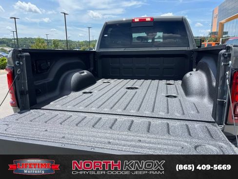New 2026 RAM 2500 Tradesman AWD/4WD image 18