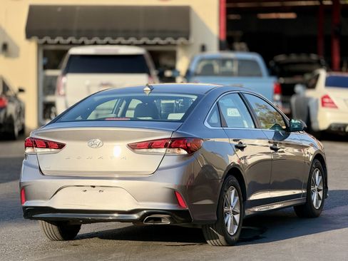 Used 2018 Hyundai Sonata SE FWD image 9