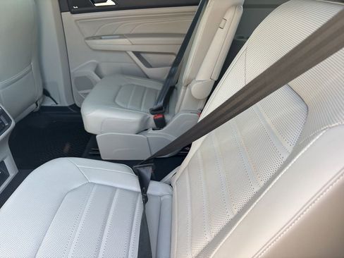 Used 2022 Volkswagen Atlas SEL Premium AWD/4WD image 33
