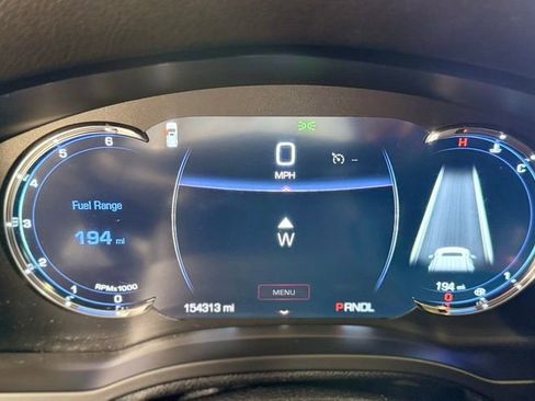 Used 2019 Cadillac Escalade ESV Premium Luxury w/ LPO, Radiant Package image 13