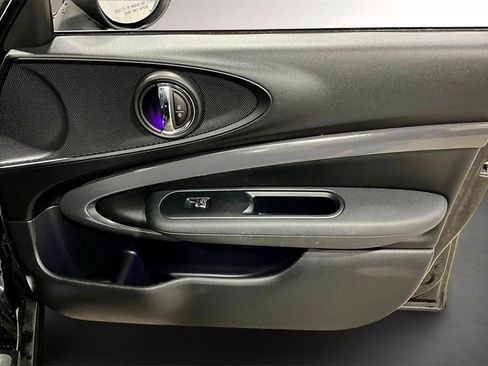 Used 2017 MINI Cooper Clubman S image 27