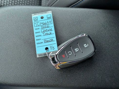 New 2026 Chevrolet Trax LT FWD image 31