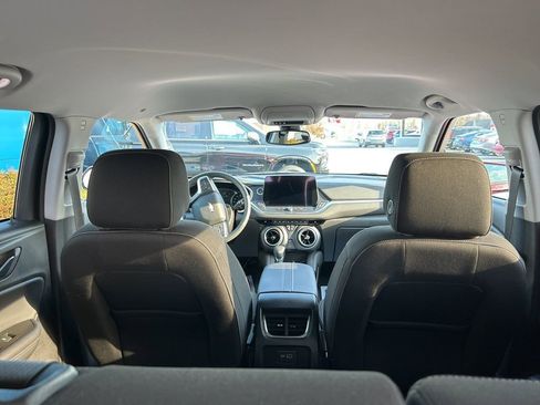 Used 2024 Chevrolet Blazer LT w/ Convenience Package image 8