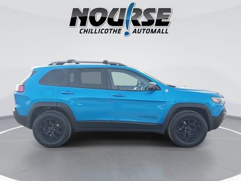 Used 2021 Jeep Cherokee Trailhawk w/ Sun, Sound & Nav Group image 9