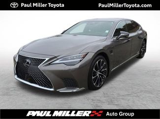 Used 2022 Lexus LS 500h AWD w/ Luxury Package 360° Tour