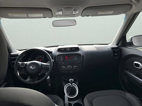 Used 2016 Kia Soul image 21
