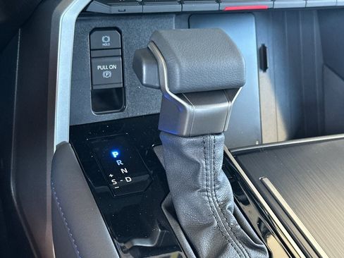 New 2026 Toyota Tundra Platinum AWD/4WD image 23