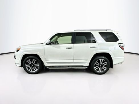 Used 2016 Toyota 4Runner Limited AWD/4WD image 4