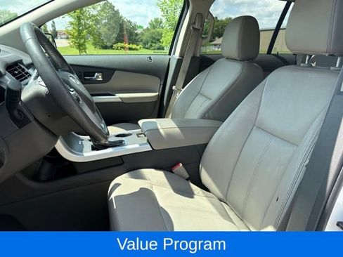Used 2014 Ford Edge SEL w/ Equipment Group 204A AWD/4WD image 11