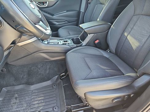 Certified 2021 Subaru Forester Premium AWD/4WD image 19