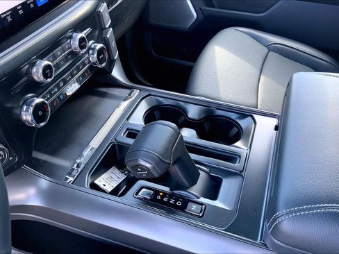 Certified 2024 Ford F150 Lariat w/ Equipment Group 502A High image 17