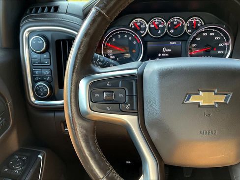 Used 2020 Chevrolet Silverado 1500 LTZ w/ LTZ Plus Package AWD/4WD image 23