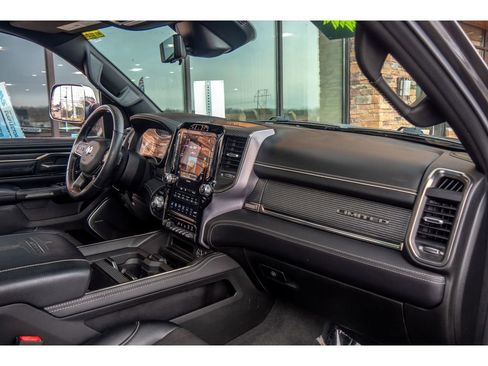 Used 2021 RAM 1500 Limited image 14