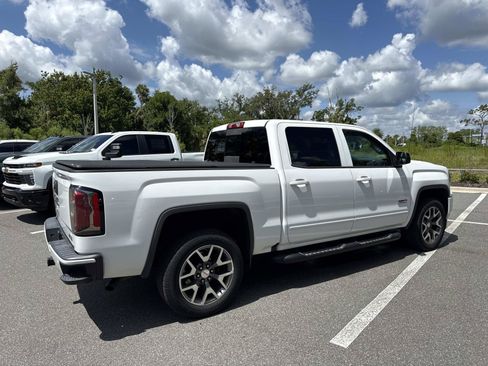 Used 2017 GMC Sierra 1500 SLT AWD/4WD image 3
