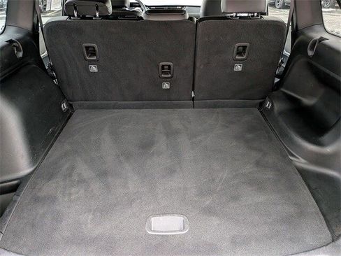 Used 2024 Jeep Grand Cherokee Limited image 33