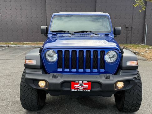 Used 2020 Jeep Wrangler Unlimited Sport S AWD/4WD image 2