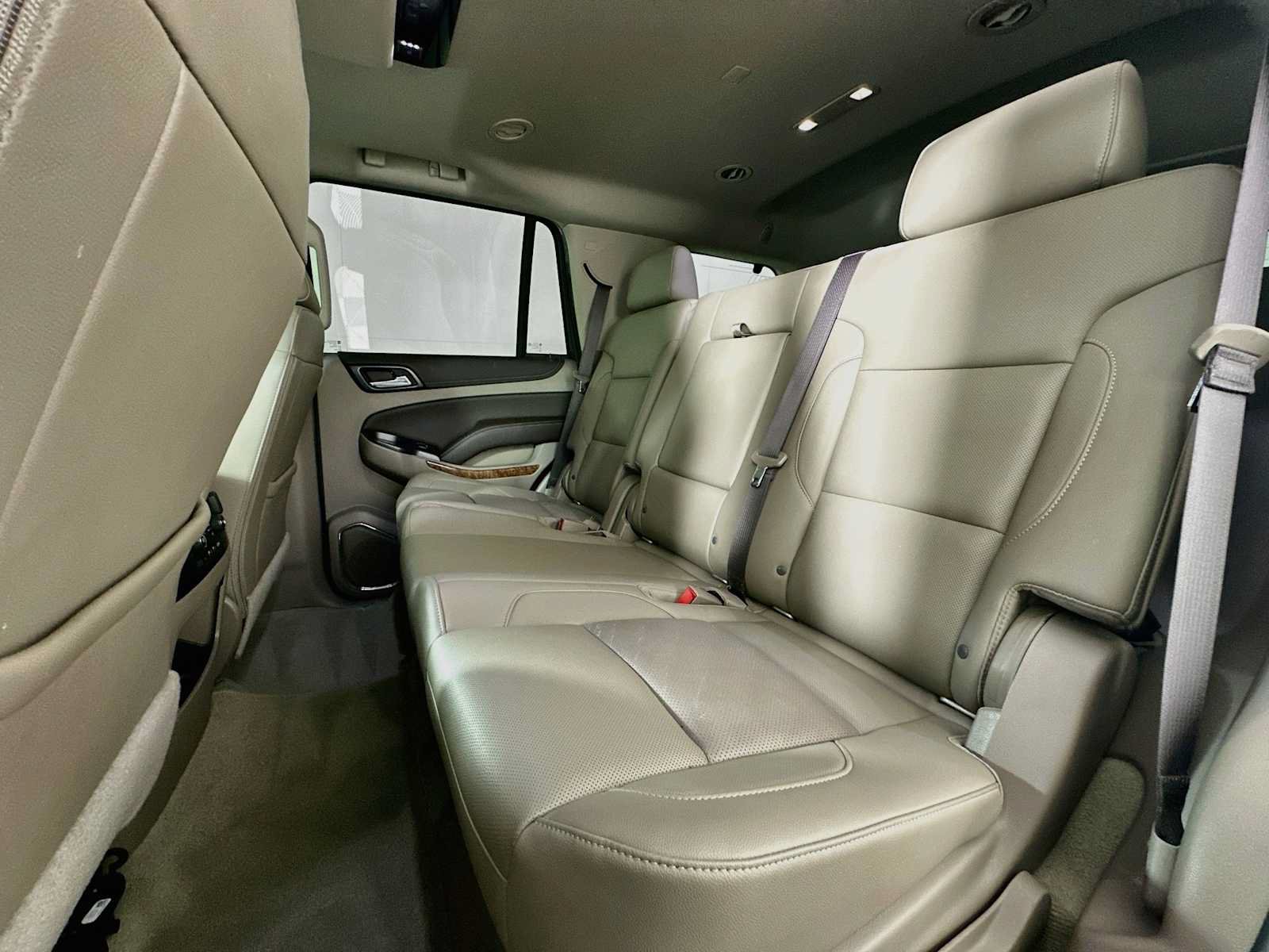 Used 2019 Chevrolet Tahoe Premier AWD/4WD image 22