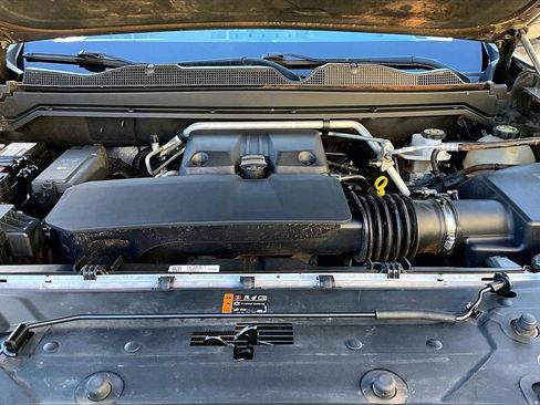 Used 2023 Chevrolet Colorado ZR2 w/ ZR2 Convenience Package III image 36