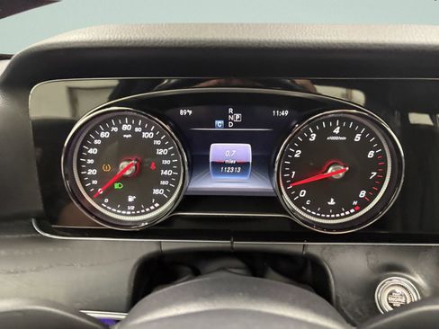 Used 2017 Mercedes-Benz E 300 4MATIC image 29