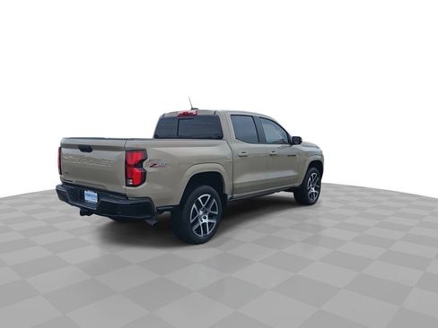 Used 2023 Chevrolet Colorado Z71 w/ Z71 Convenience Package 2 AWD/4WD image 8