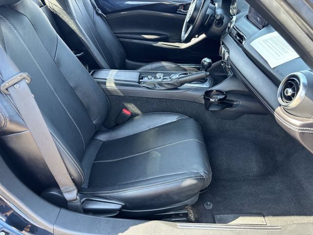 Used 2025 MAZDA MX-5 Miata RF Grand Touring RWD image 11