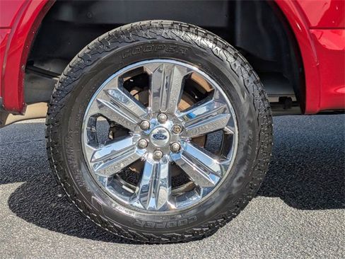 Used 2018 Ford F150 Lariat image 12
